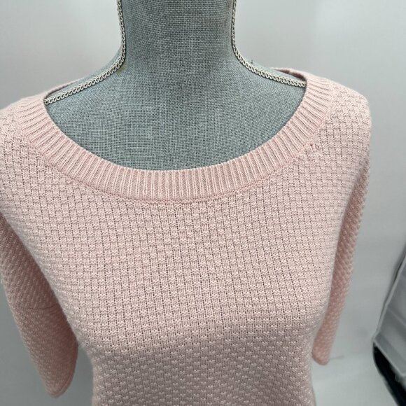 Soho New York & Company Jeans Pink Sweater Size Medium - Picture 3 of 7